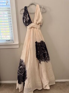 Tracy Reese Cream Maxi Dress with Black Floral Accents Size S